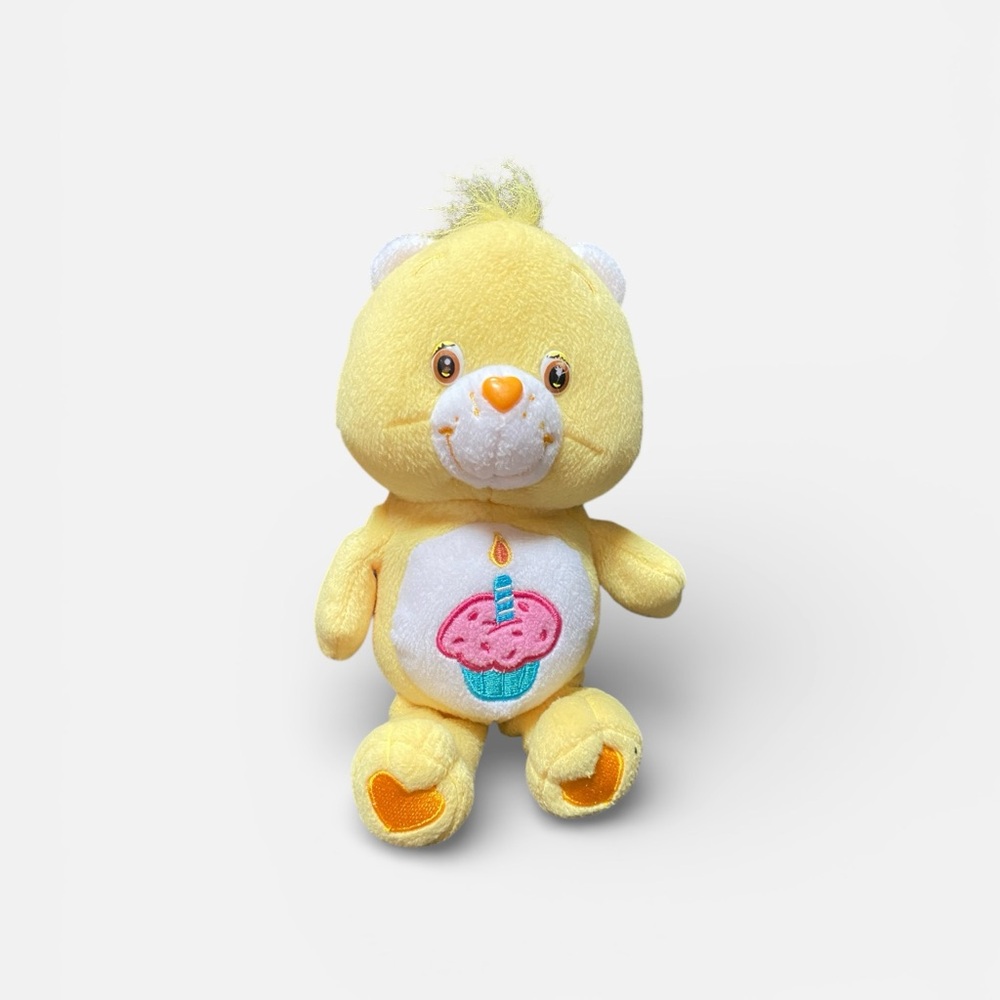 2002 Care Bears Birthday Bear Beanie Baby With Cupcake Design